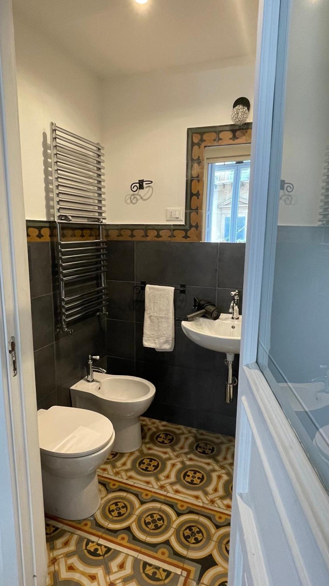 Donnafrancaflorio Hotell Palermo Exteriör bild